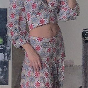 zip up patterned skirt